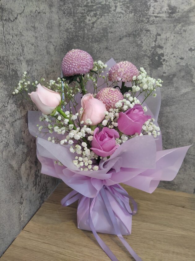 VAL0007 Eunice (Special deal Petite Bouquet)