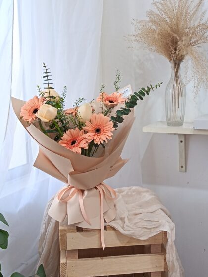 VAL0015 Sugar Blossoms (Special Deal)