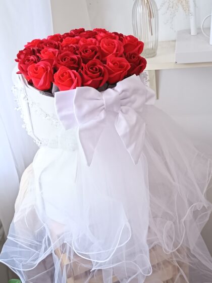 RS0009 Red Channel Soap Bouquet