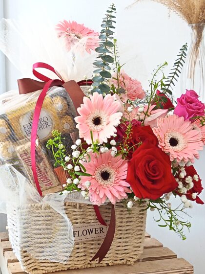 CHOCB012 Chocolate Divine, Double Happiness