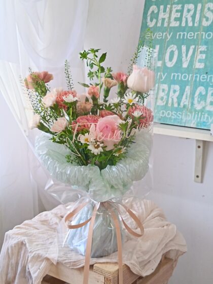 MDB0041 Garden of Love